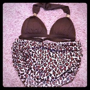 Cheetah bathing suit set.